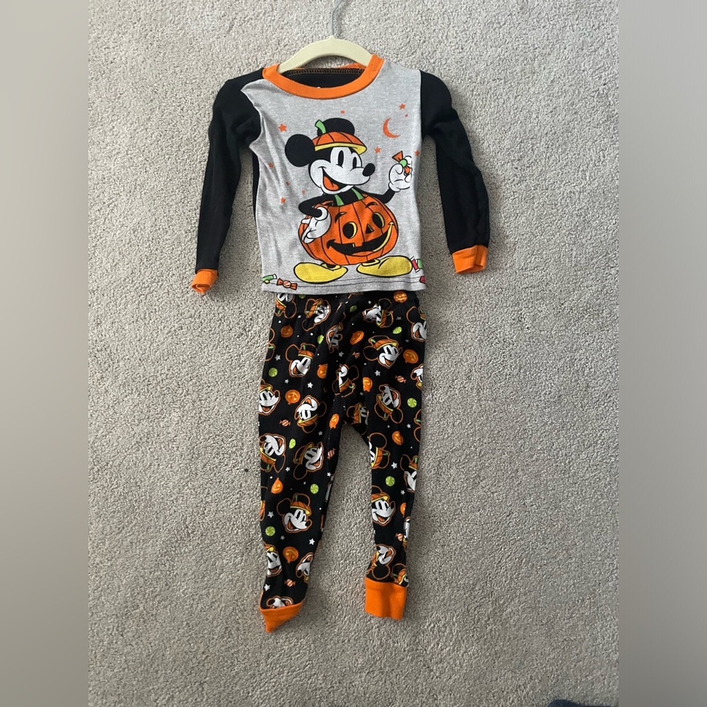 Disney Mickey Mouse Halloween Pajamas - Picture 1 of 1